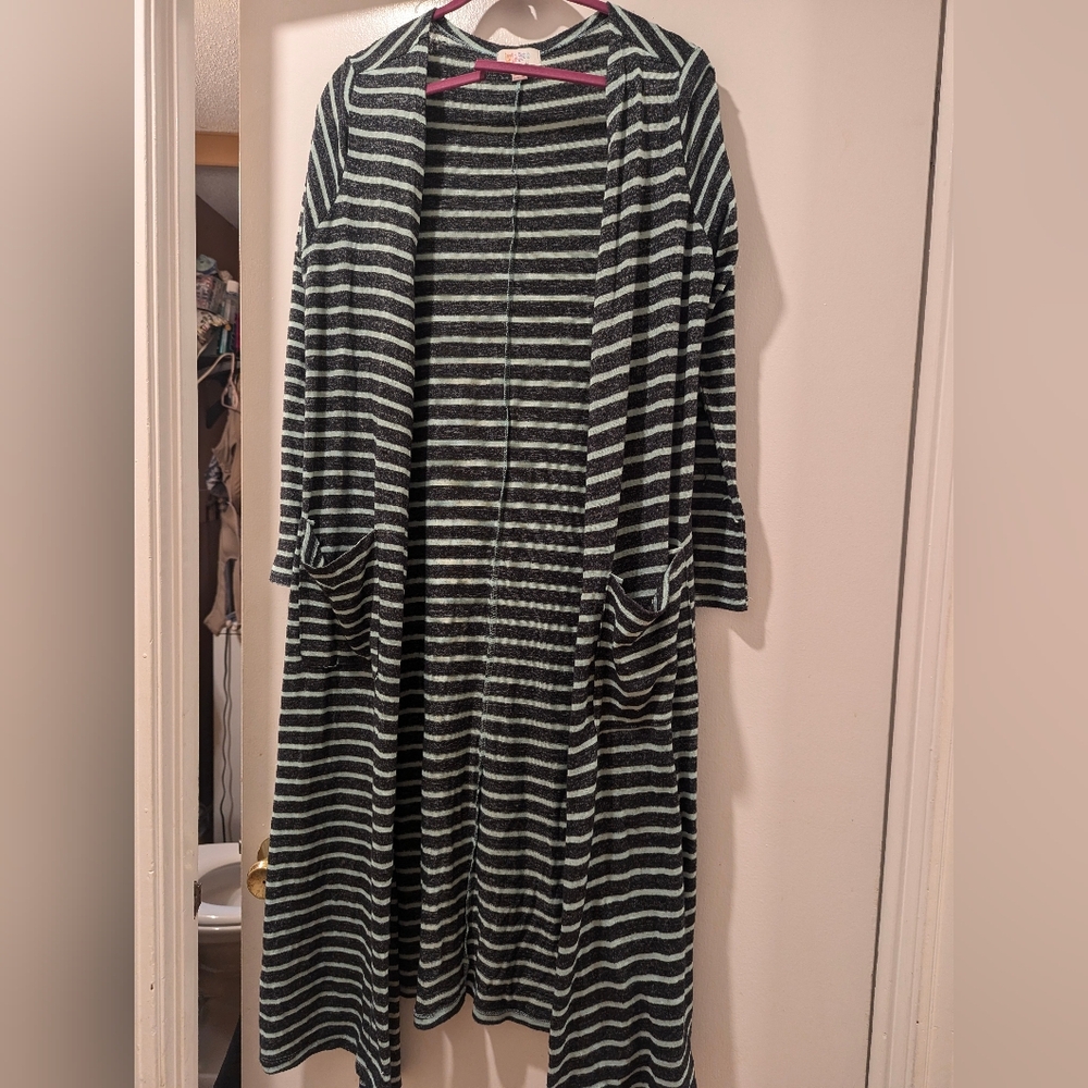 Lularoe Sarah M